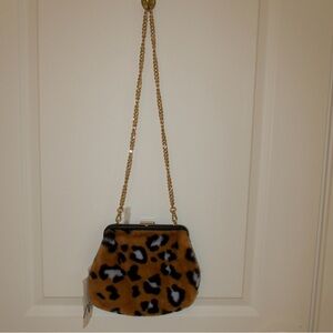Furry leopard bag